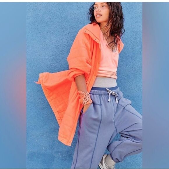 NWT Free  People Perri Packable Puffer Jacket in
Orange NWT 
Retail $198
Size S - Picture 2 of 11